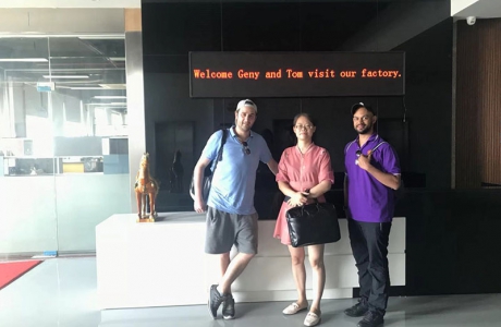 Welcome Geny and Tom visit our factory